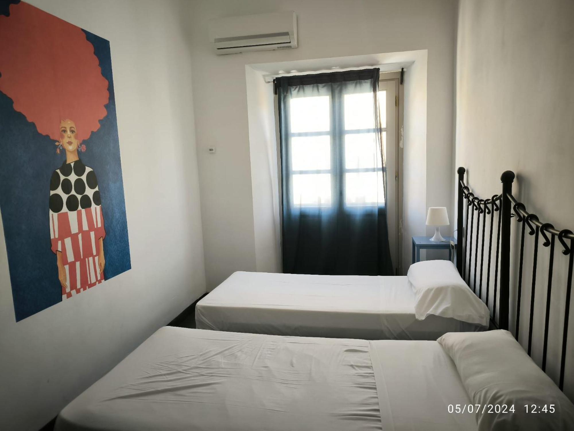 Feel Hostels Soho Malaga — Foto 2
