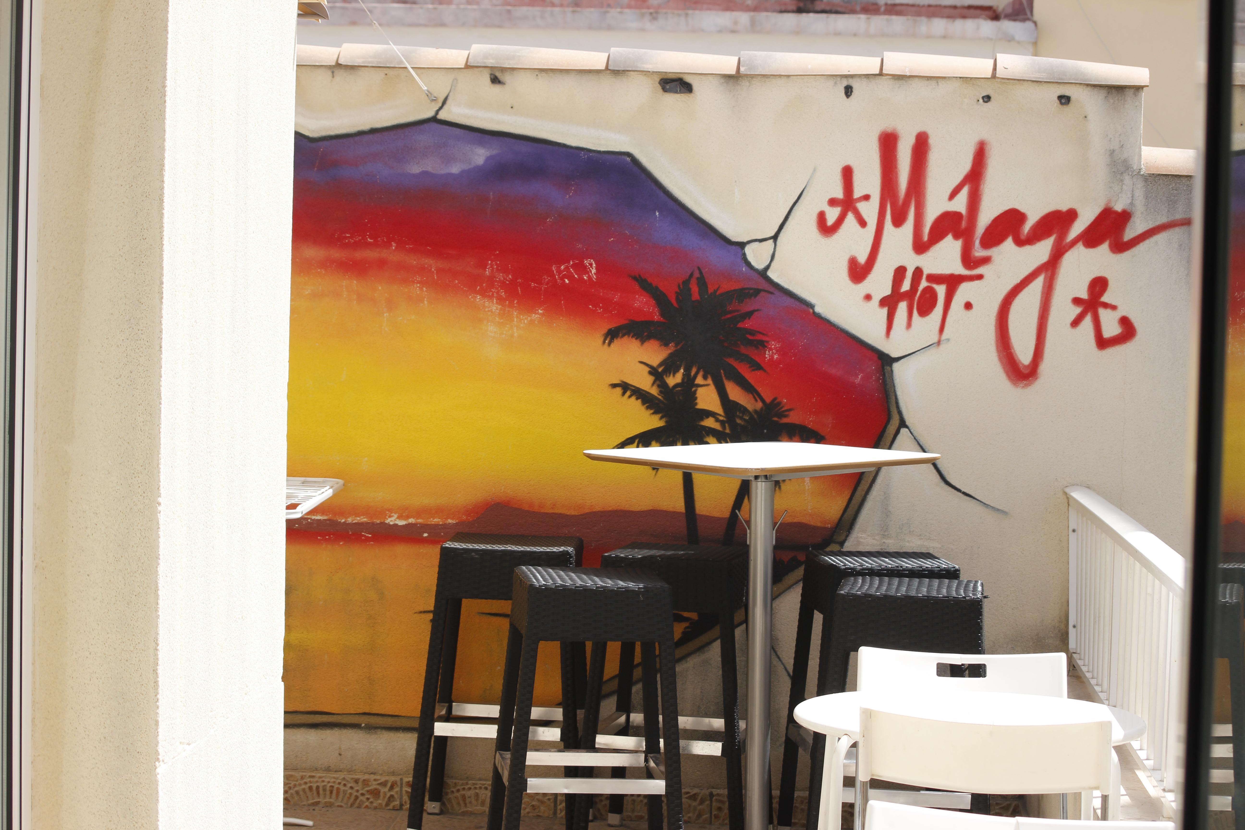 Feel Hostels Soho Malaga — Foto 1